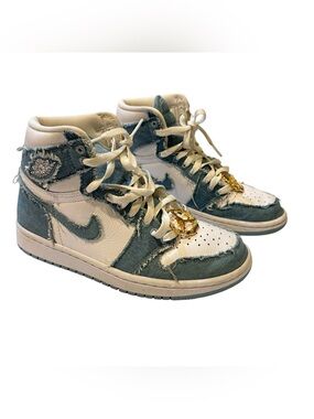 Air Jordan Nike Blue Denim
High-Top Sneakers Retro Shoes size US 6.5